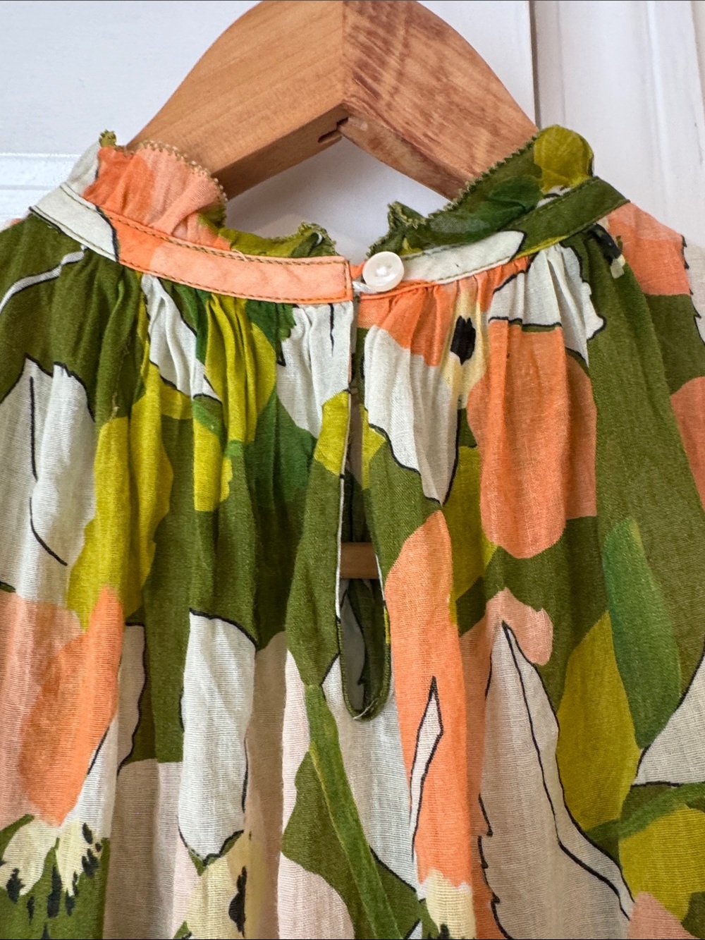 Trovata Birds of Paradise Carla Highneck Shirt Green Floral size XS - Picture 12 of 14